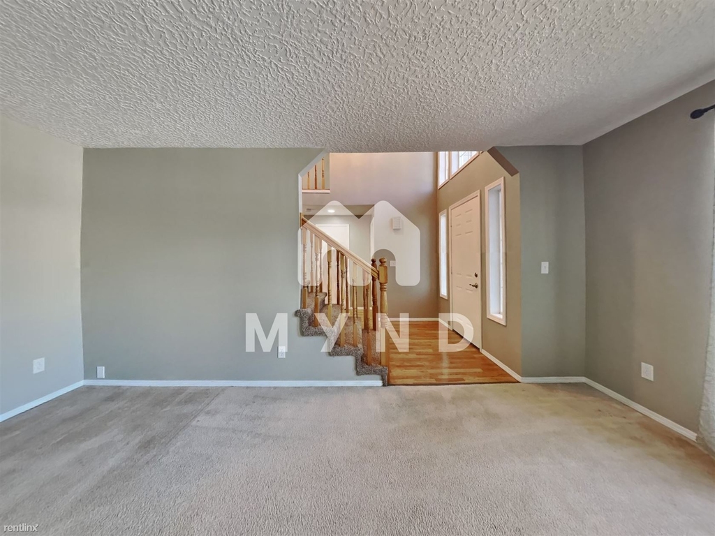 2711 Ne 154th Ct - Photo 1