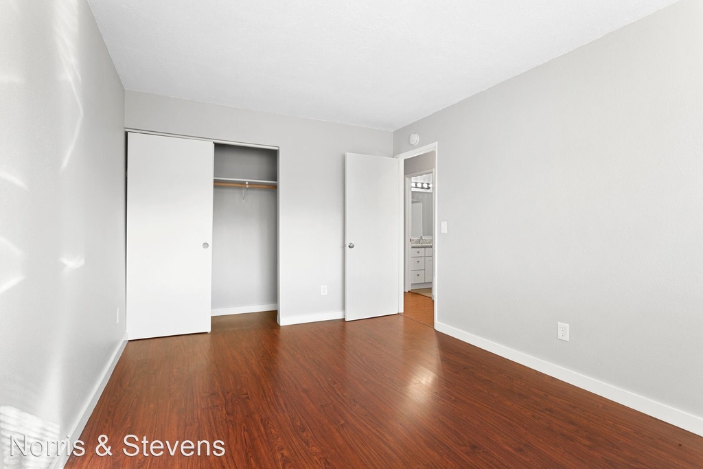 4125 Ne 82nd Ave - Photo 2