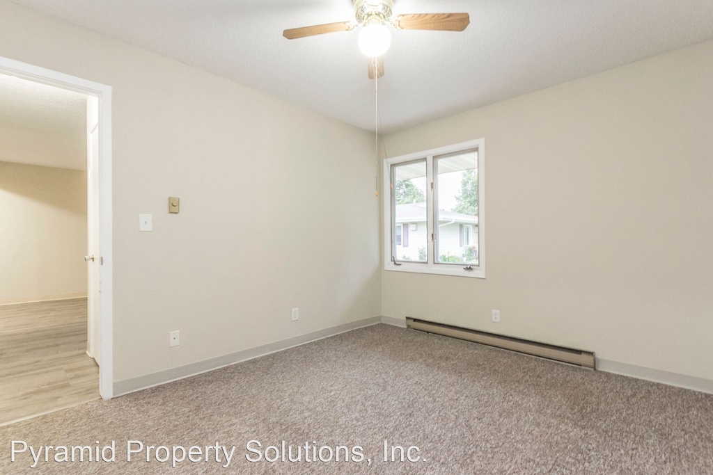 2523 Perry Park Ave - Photo 6