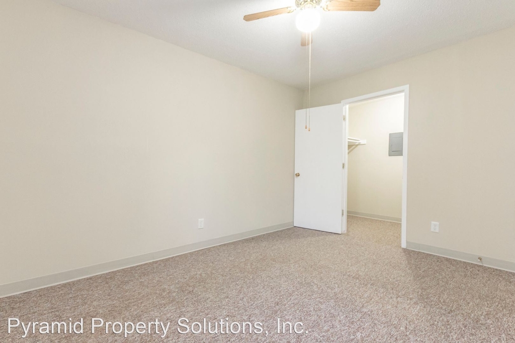 2523 Perry Park Ave - Photo 4