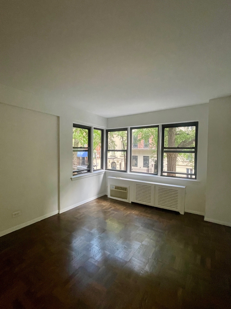 Beekman Place - Photo 6