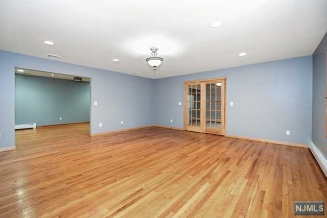 230 Lawrence Avenue - Photo 11