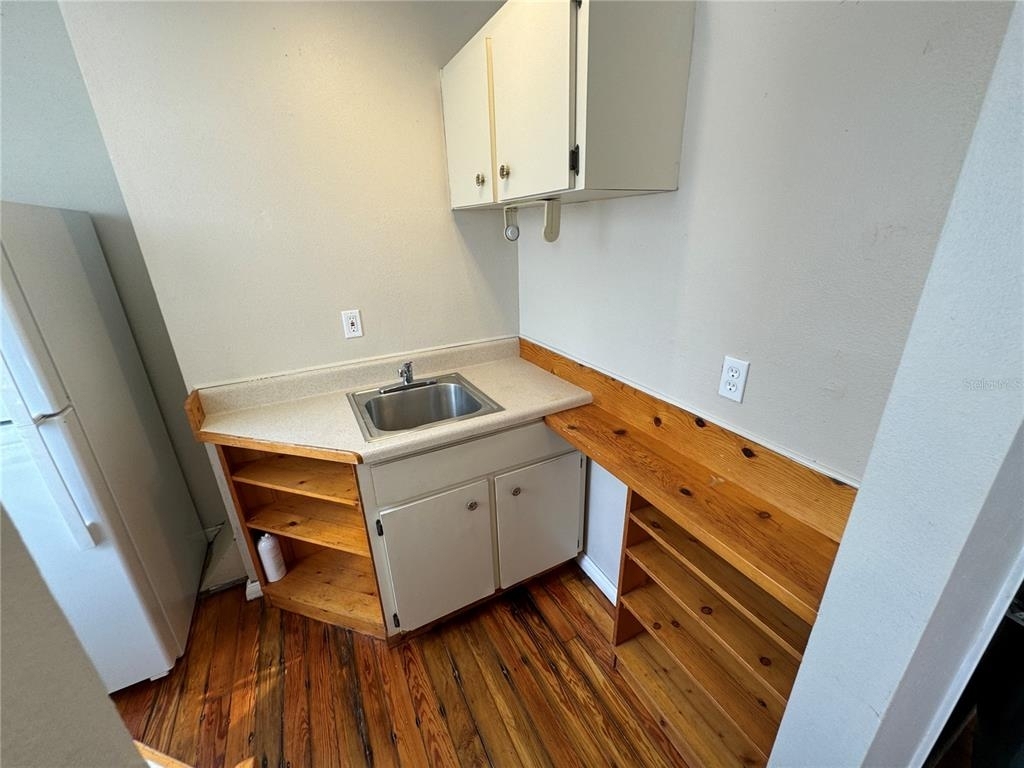 321 W Ianthe Street - Photo 5