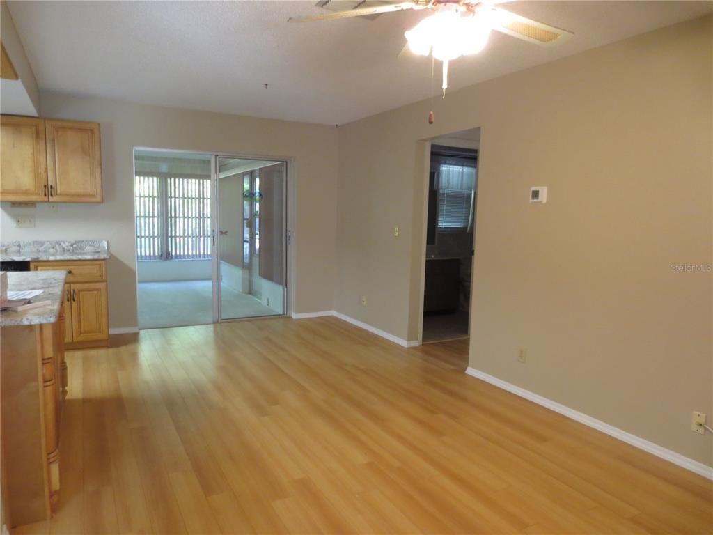 3235 E Dorchester Drive - Photo 24