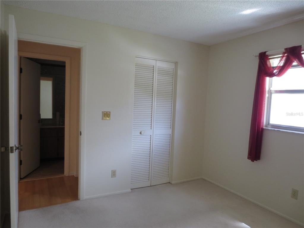 3235 E Dorchester Drive - Photo 28