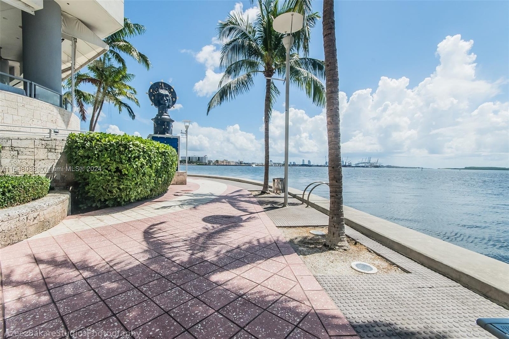 335 S Biscayne Blvd - Photo 58