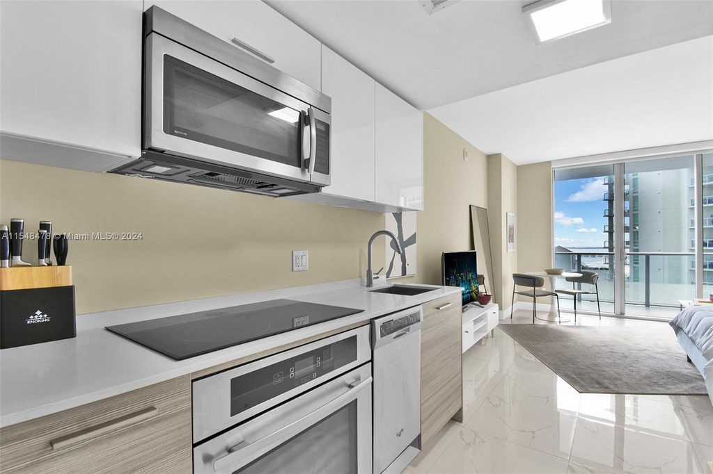 1300 Brickell Bay Dr - Photo 30