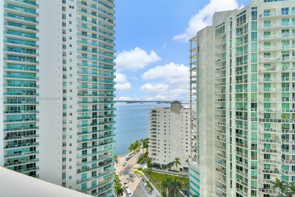 1300 Brickell Bay Dr - Photo 14