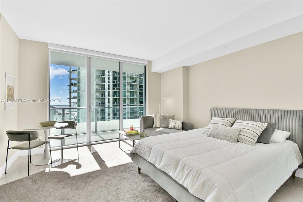 1300 Brickell Bay Dr - Photo 2