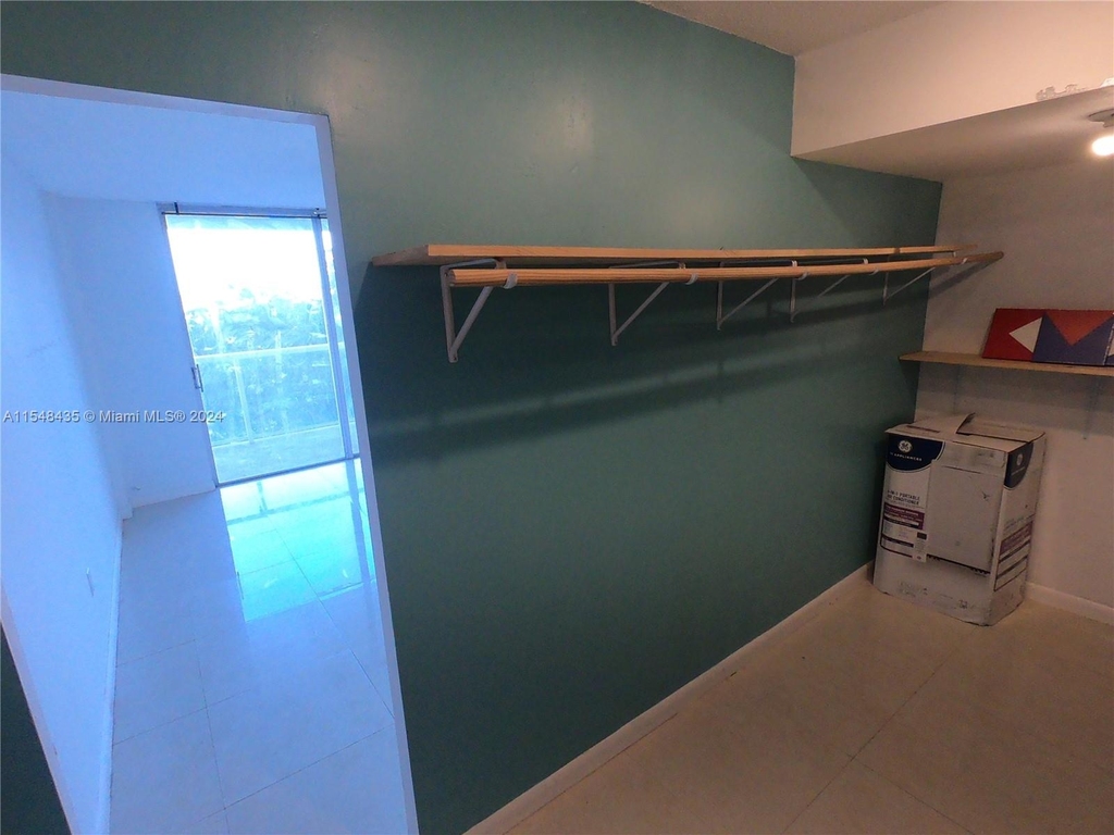 1301 Ne Miami Gardens Dr - Photo 10