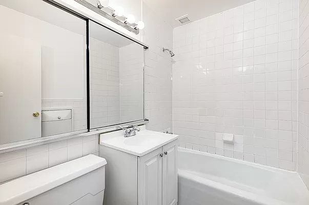 154 West 70th Street - Photo 6