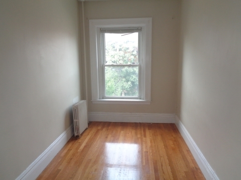 850 Beacon St - Photo 5