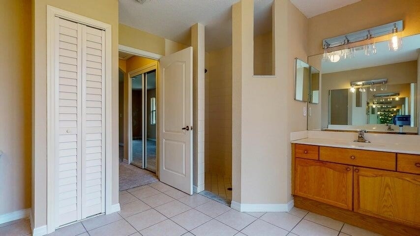 1330 Sw Del Rio Boulevard - Photo 27