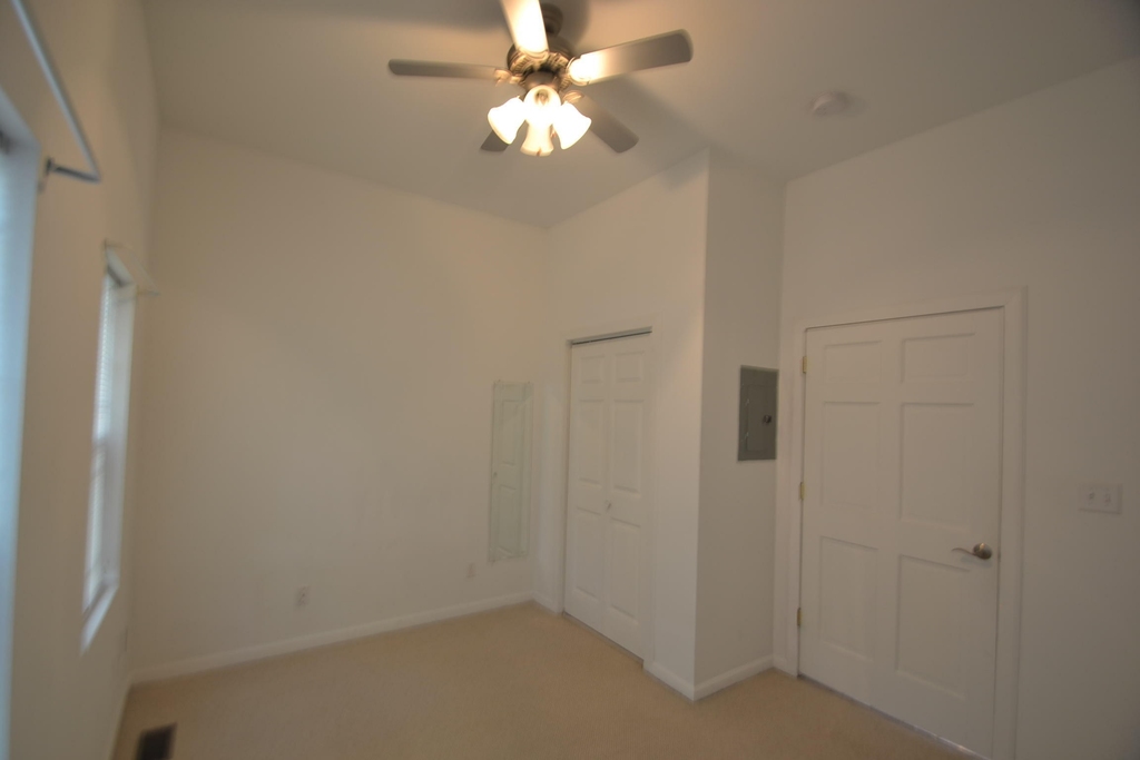 357 Greenwich Street - Photo 9