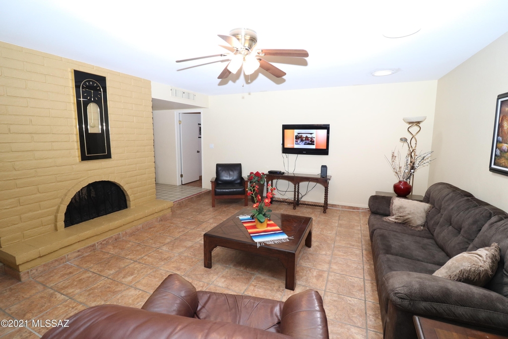 5602 N Camino Del Sol - Photo 13