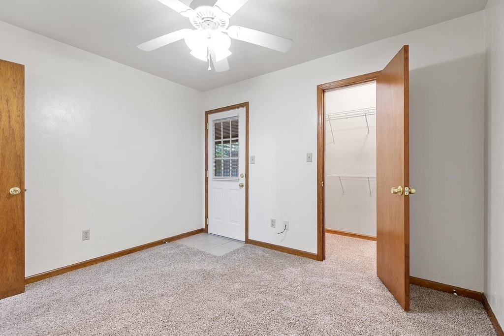 2035 Gardenbrook Lane - Photo 23