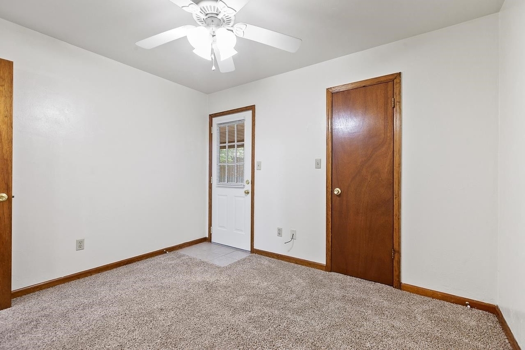 2035 Gardenbrook Lane - Photo 22