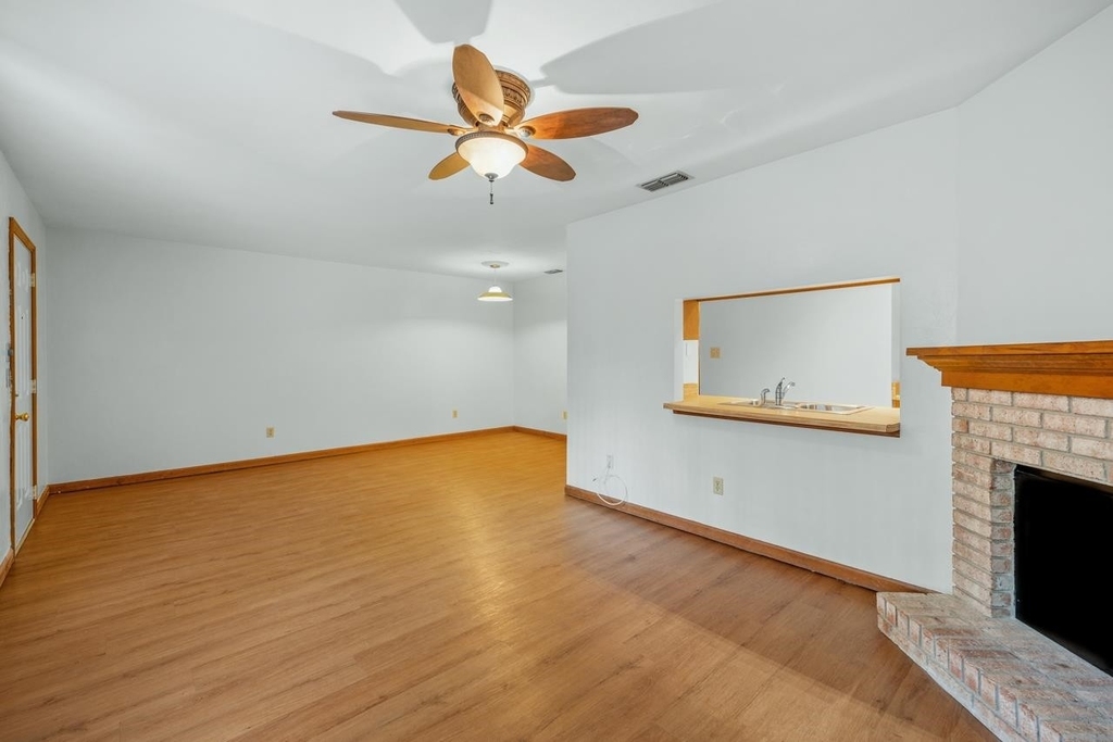 2050 Gardenbrook Lane - Photo 12