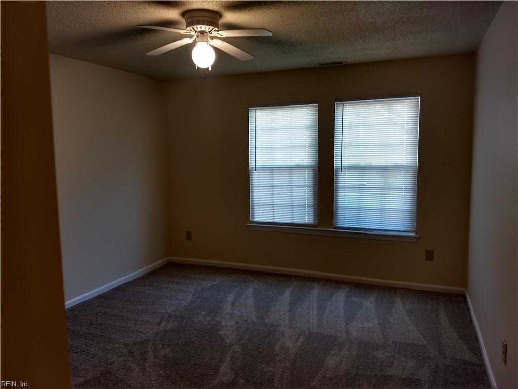 351 Fort Worth Avenue - Photo 3