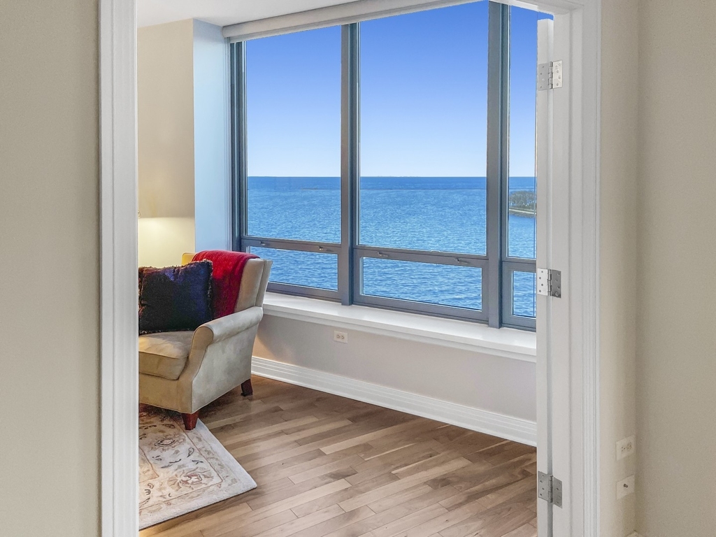 600 N Lake Shore Drive - Photo 8