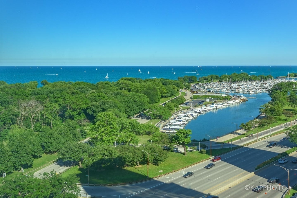 3600 N Lake Shore Drive - Photo 16