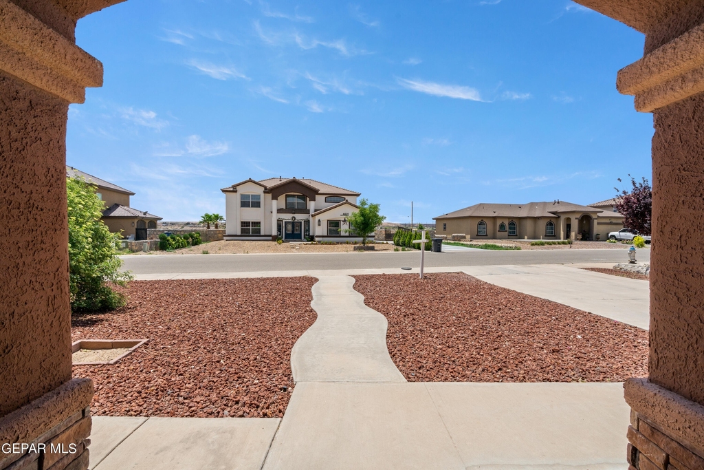 6020 Valle Espanola Lane - Photo 1