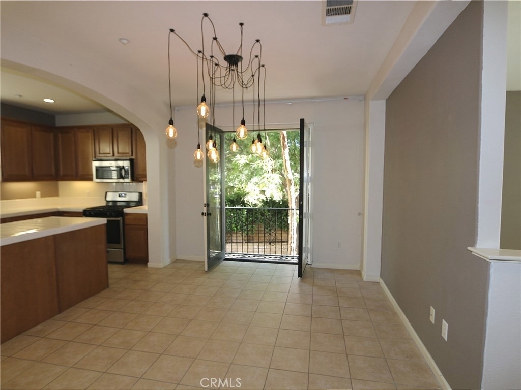 4453 Owens Street - Photo 2