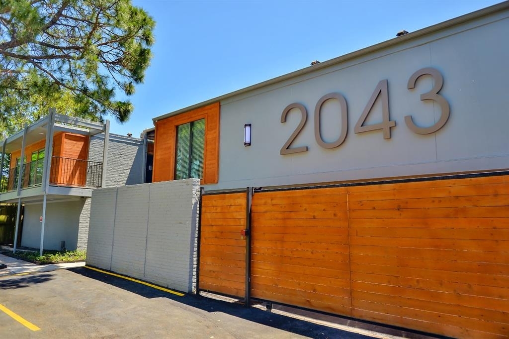 2043 Sul Ross Street - Photo 17