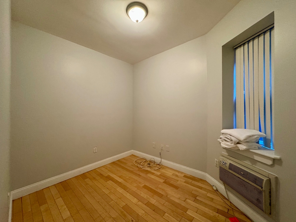 239 East 120th Street - Photo 12