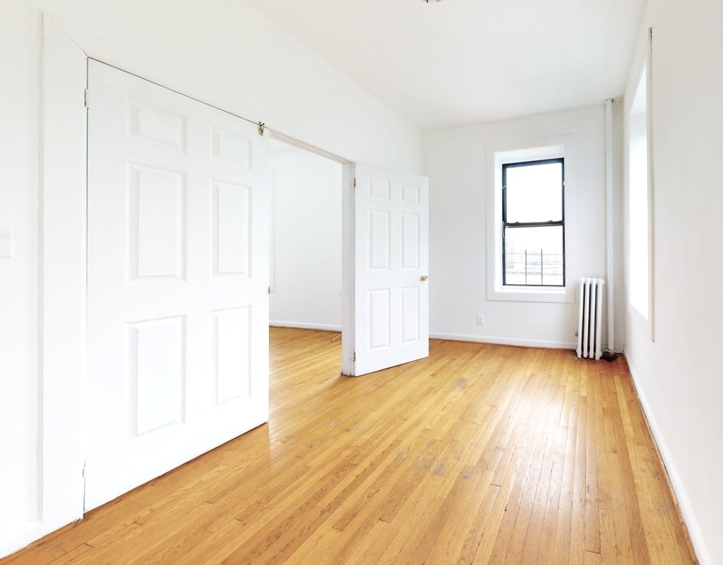 550 West 184th Street - Photo 7