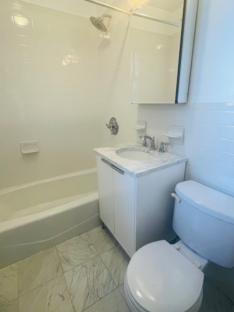 207 West 106th Street - Photo 10