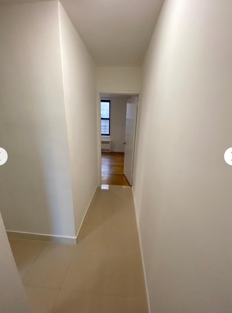 83-35 139th Street, Jamaica, NY 11435 - Photo 9