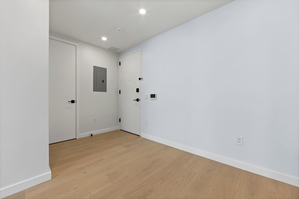 25-37 32nd Street - Photo 9