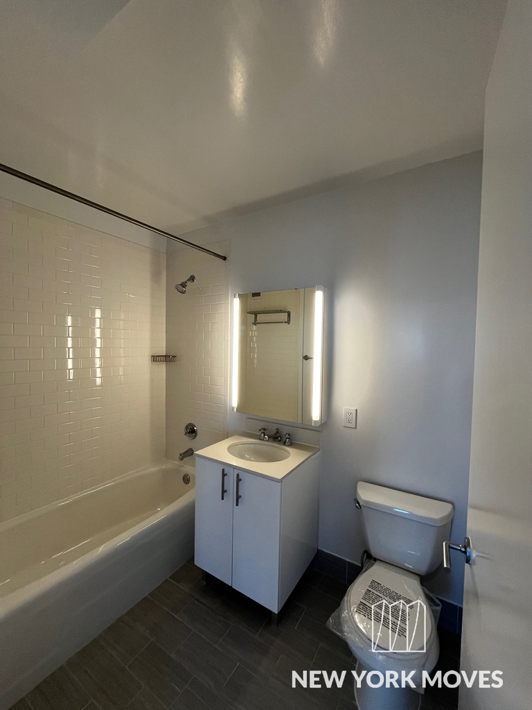 45 Center Blvd | Long Island City - Photo 11