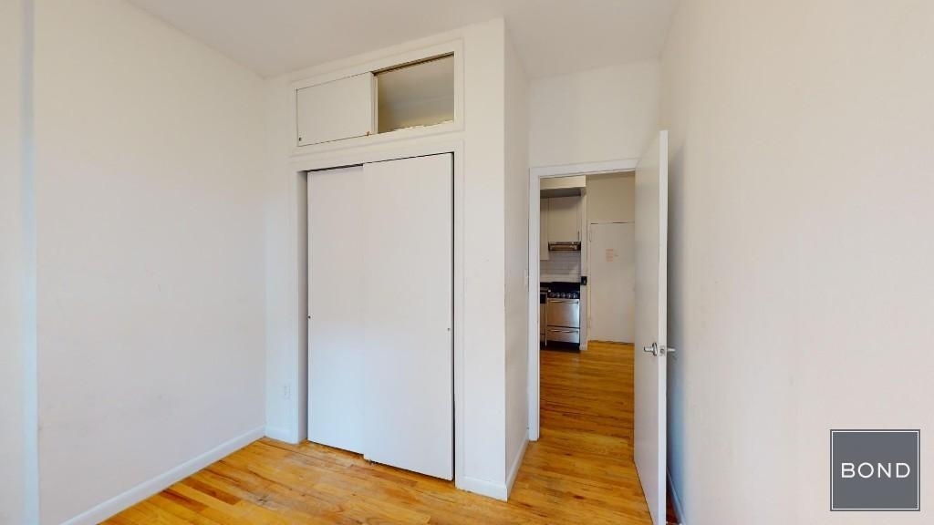 220 East 85 Street - Photo 2