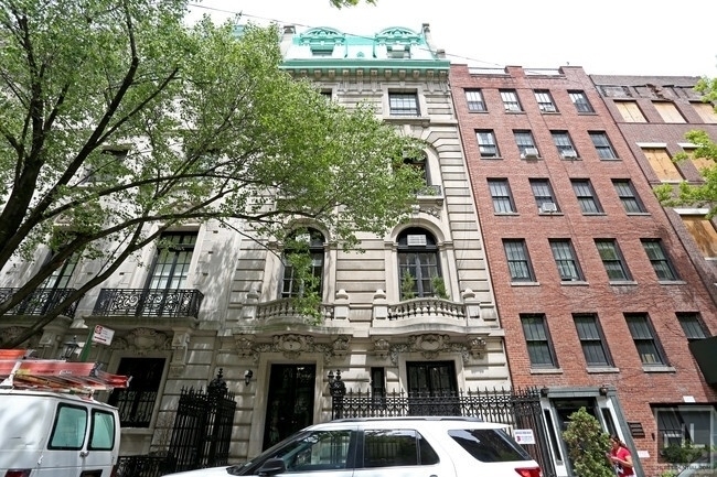 East 75 Street - Photo 1