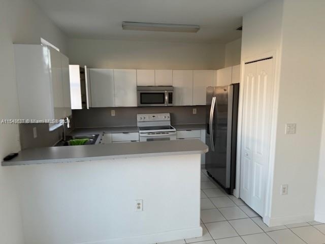 962 Sw 151 Pl - Photo 1