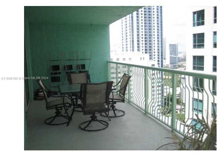 1200 Brickell Bay Dr - Photo 3