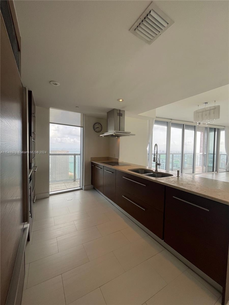 495 Brickell Ave - Photo 4