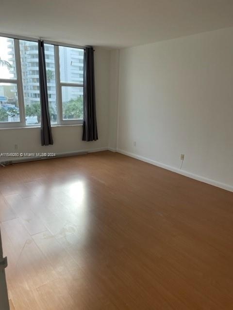 5600 Collins Ave - Photo 22