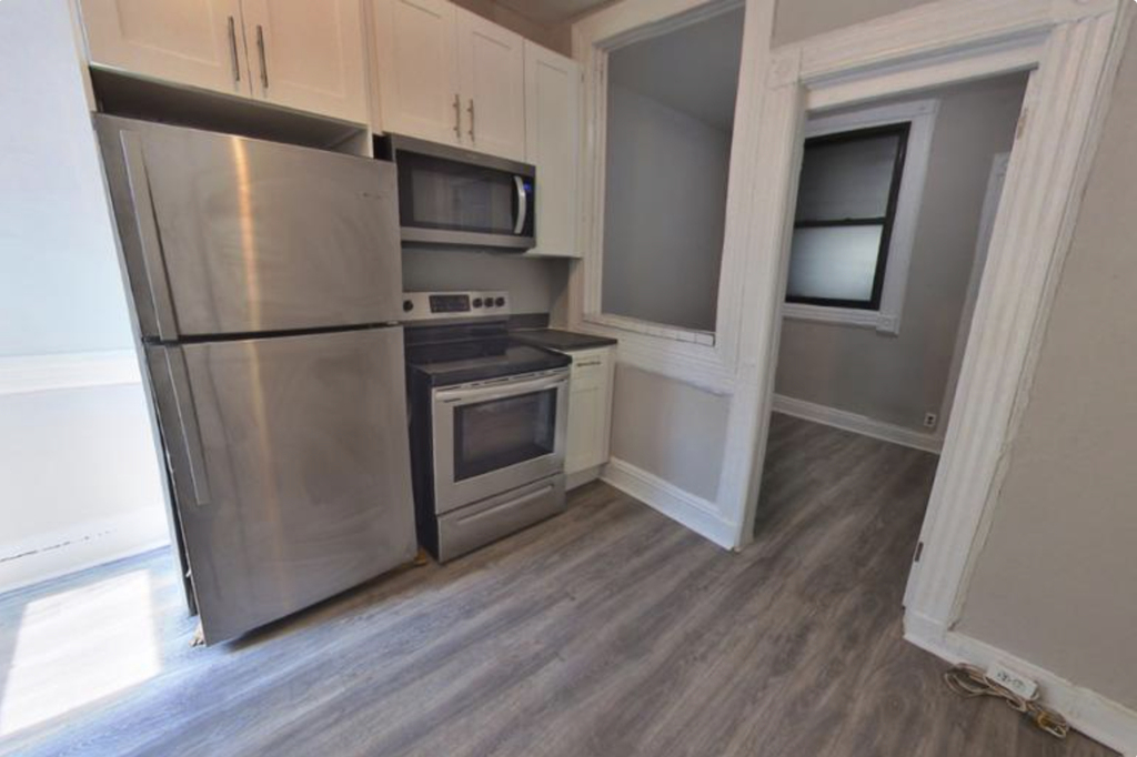 12E East 52nd Street - Photo 2