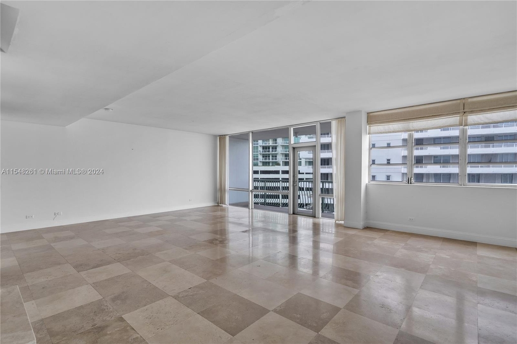 1408 Brickell Bay Dr - Photo 38