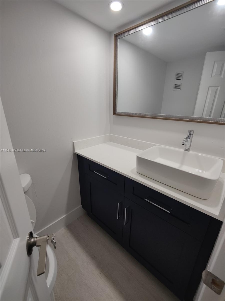 10801 Sw 109th Ct - Photo 4