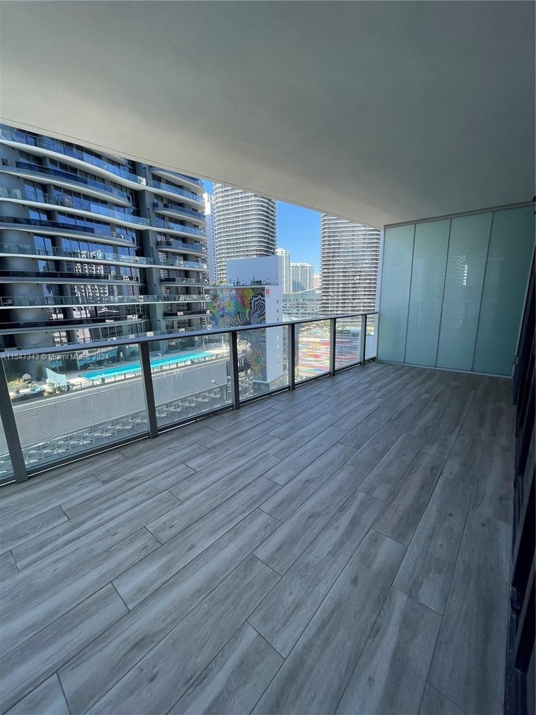 1010 Brickell Ave - Photo 18