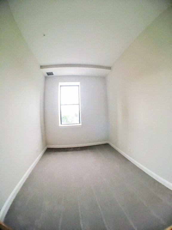 1022 Hancock St - Photo 5