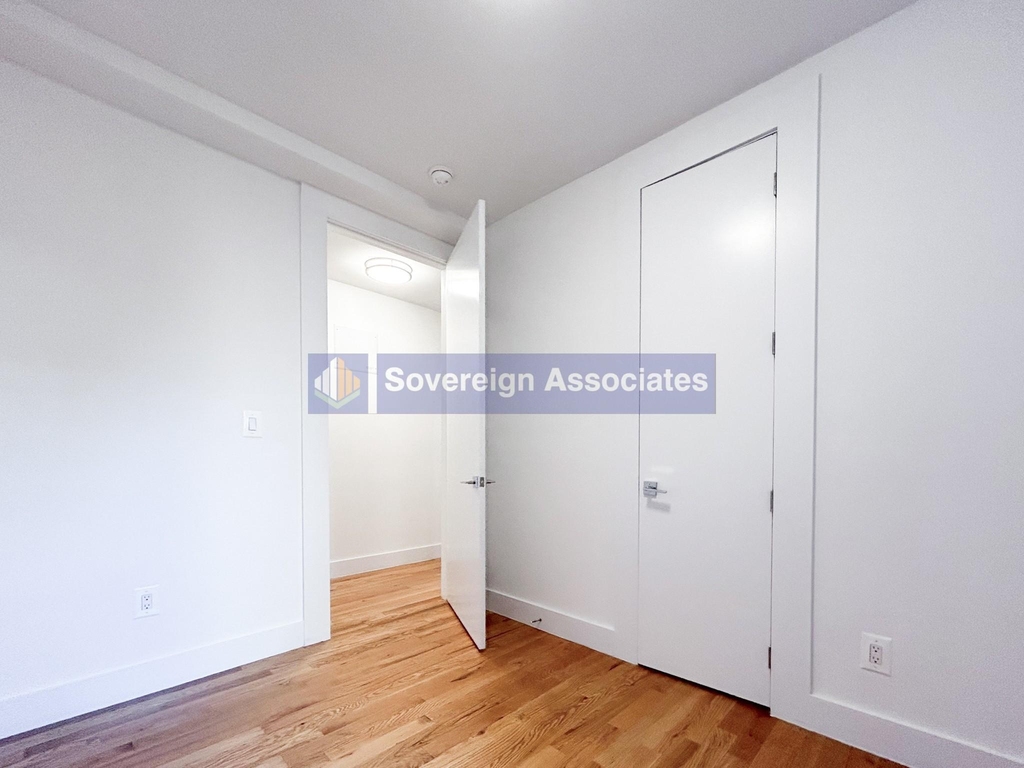 605 West 137th Street - Photo 5