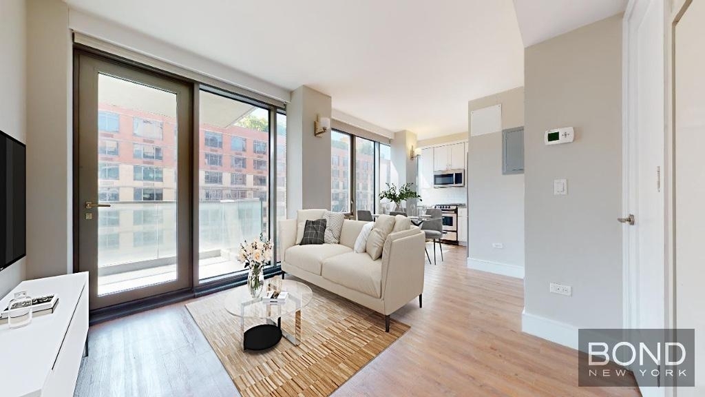 237 East 34th Street - Photo 3