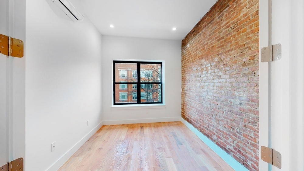 1250 Flatbush Avenue - Photo 3