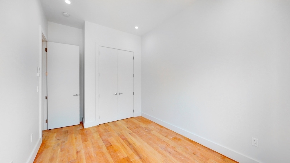 1250 Flatbush Avenue - Photo 10