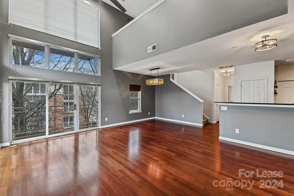 609 Raphael Place - Photo 7